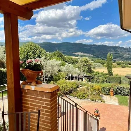 La Posta Di Bacco Bed and Breakfast Gualdo Cattaneo Exterior foto